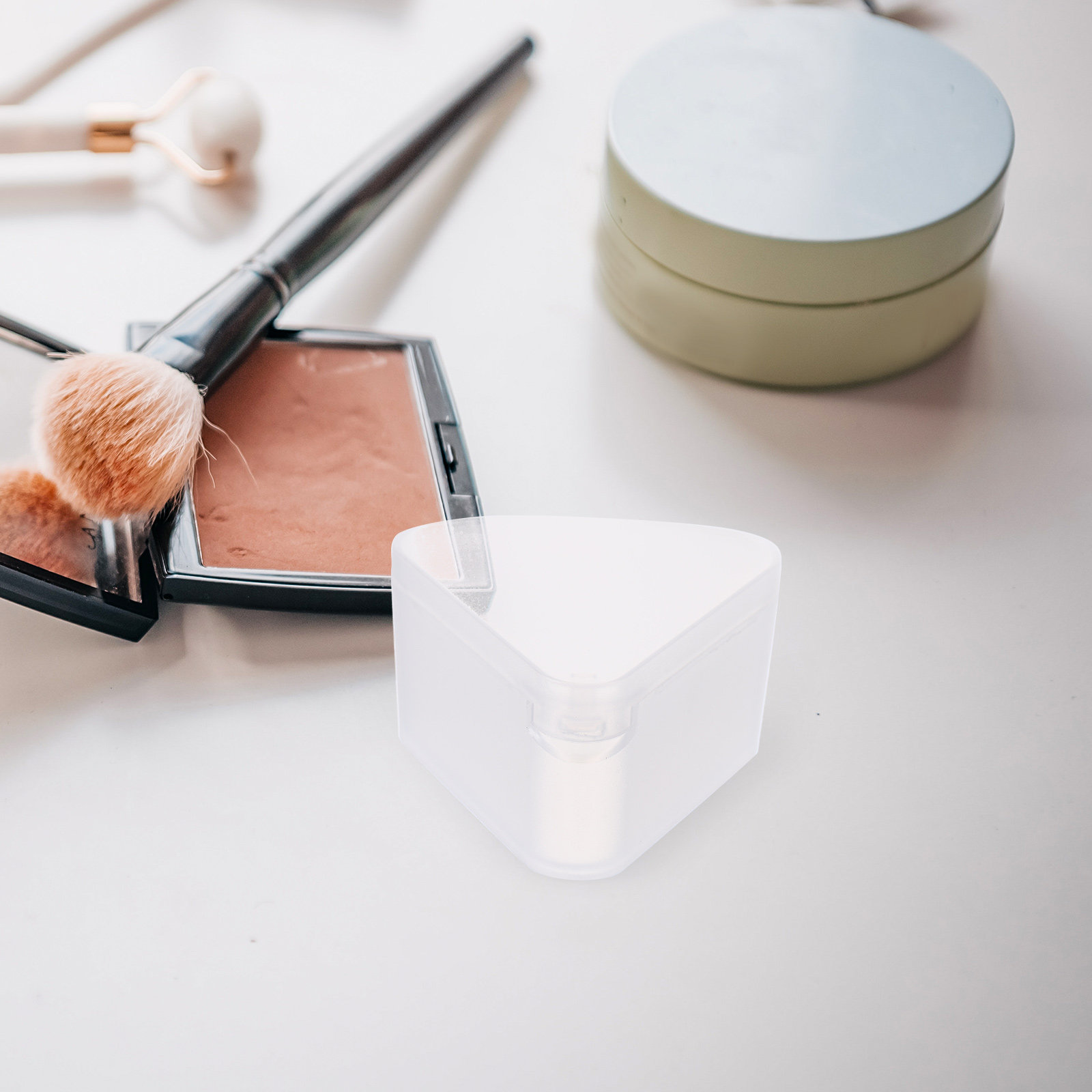 Beauty Makeup Organizer - 6Pcs Triangle Powder Puff Case Space