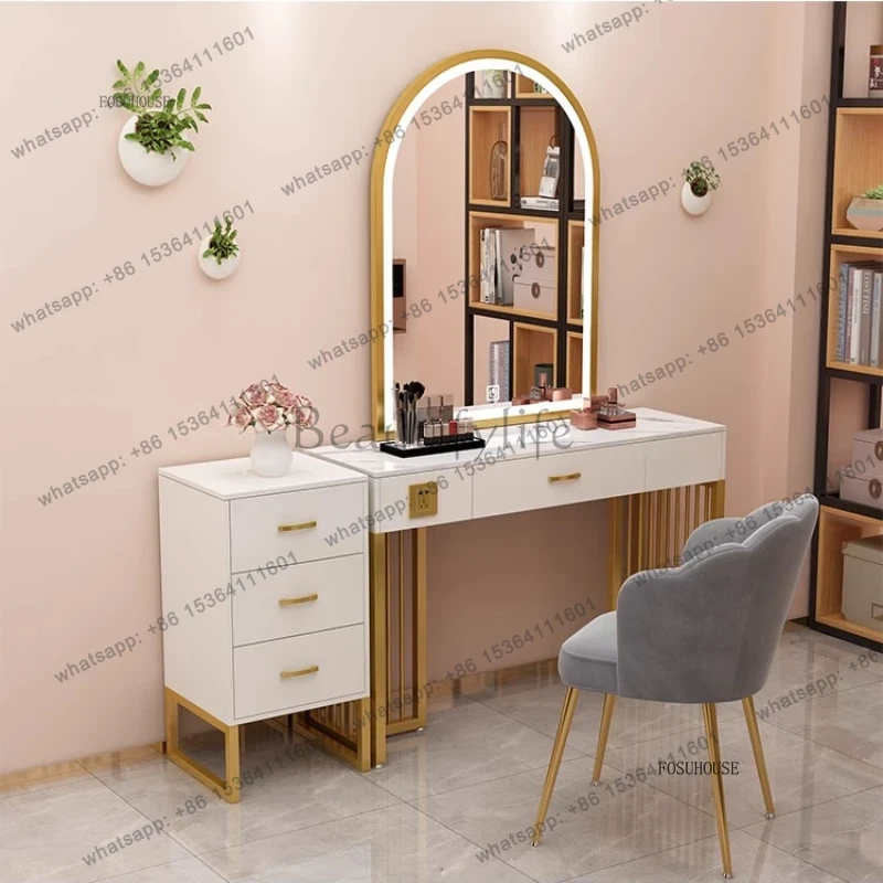 X4 Professional Store Makeup V - đánh giá và giá Beauty Makeup Table