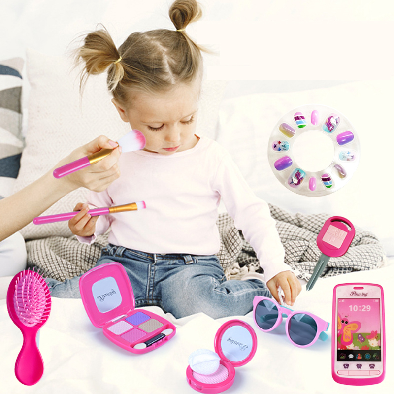 Pretend Makeup Kit For Girls W - đánh giá và giá Beauty Makeup Games